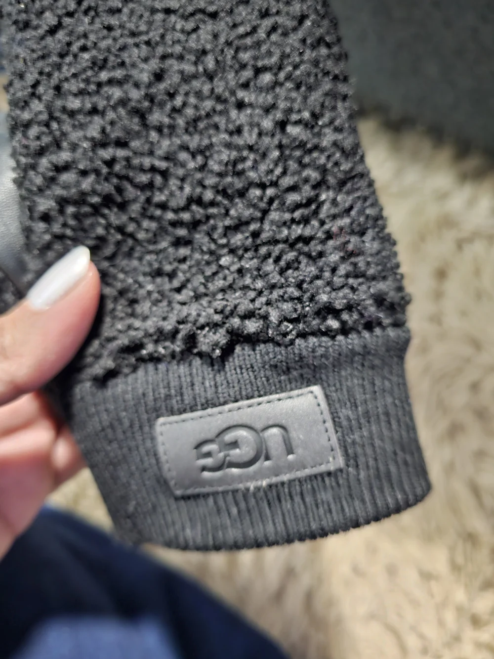 UGG Women's Black Sherpa Tech Gloves